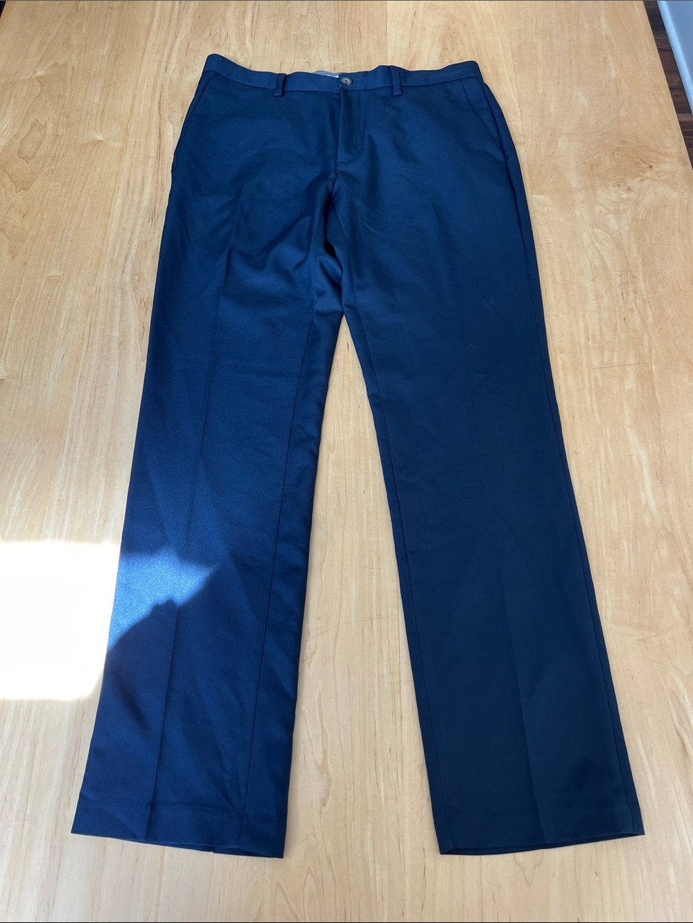 Amazon Essentials Men's Navy Straight-Leg Dress Pants